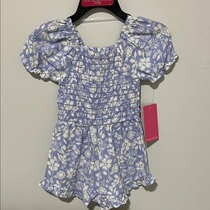 Vince Camuto Blue and White Floral pufffy sleeves Romper
